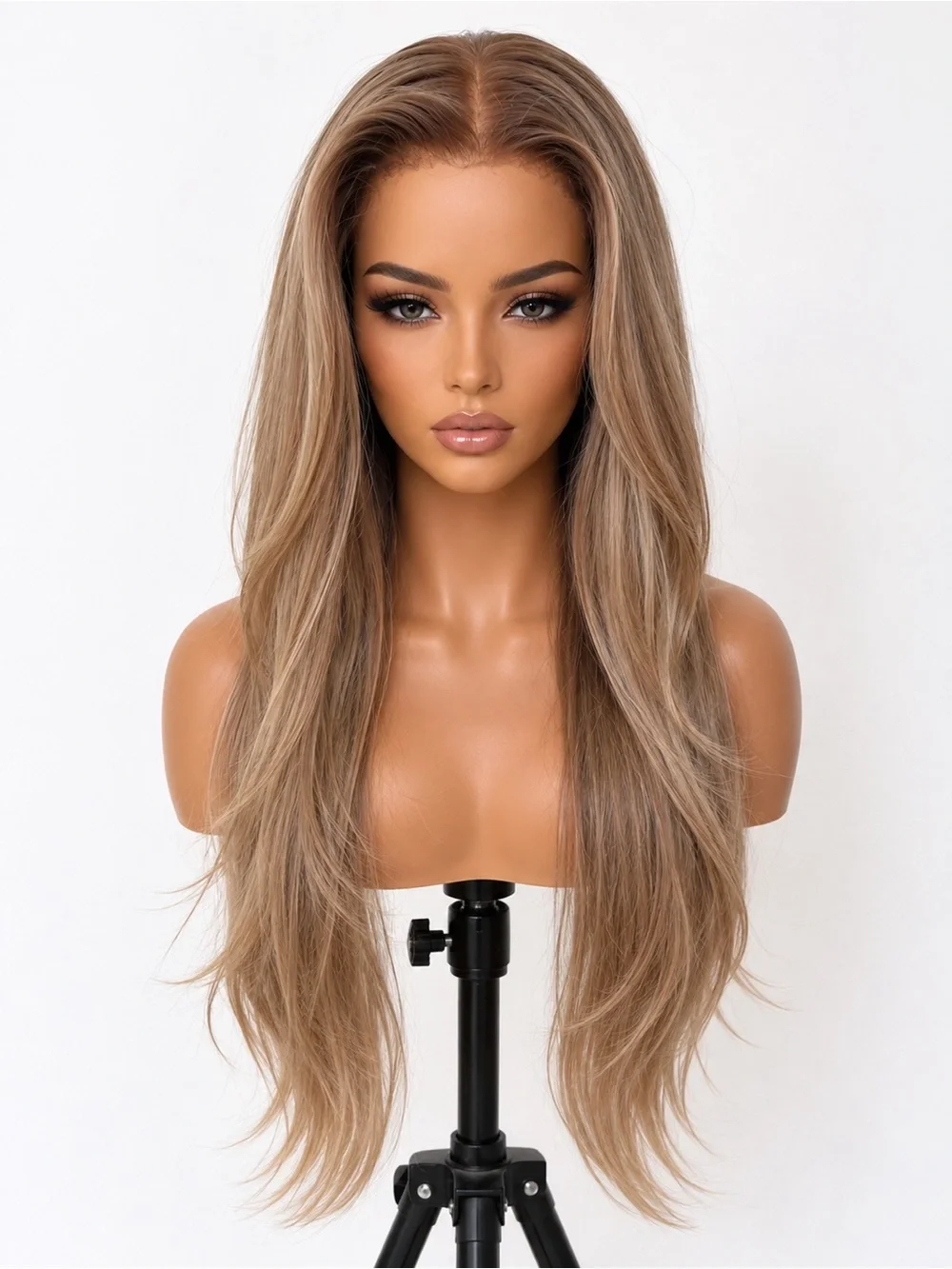 Long Layered synthetic Wig in Ash Blonde